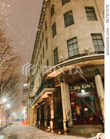City snow scenery 86787978