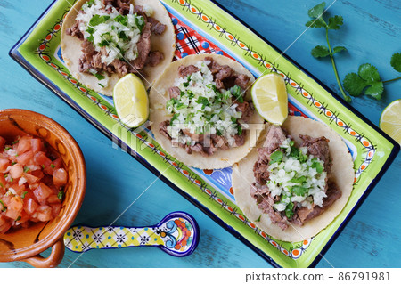 Delicious Mexican tacos 86791981
