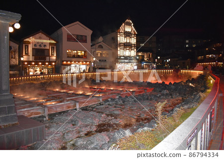 Gunma Prefecture Tourist Attractions Kusatsu Onsen Nightfall Scenery around Yubatake Gunma Prefecture Tourist Attractions Kusatsu Onsen Nightfall Scenery around Yubatake 86794334
