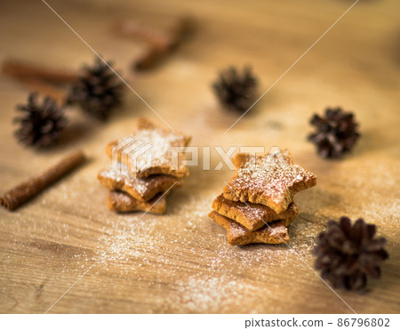 Christmas homemade gingerbread cookies,spice and decoration 86796802