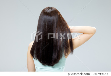 Female hair back view treatment 86799634