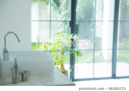 Interior around the water Interior around the water 86800233