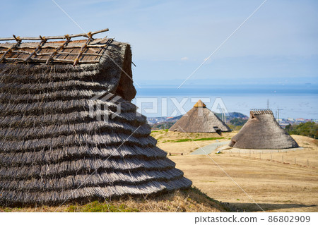 Awaji Island, Hyogo Prefecture Goto Nagagakiuchi Ruins 86802909