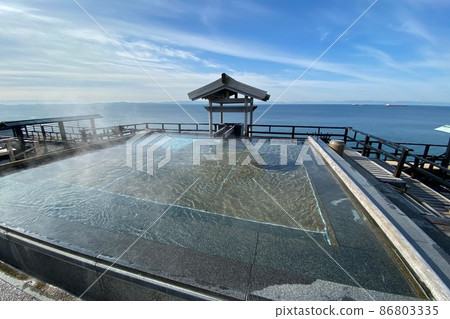 Open-air bath 86803335