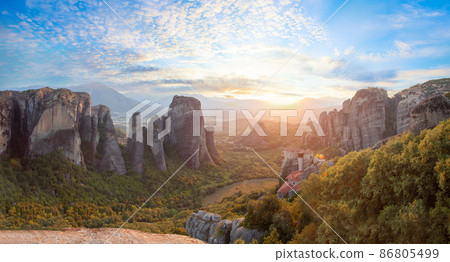 Wonderful view of the rocks and monasteries of Meteora Wonderful view of the rocks and monasteries of Meteora 86805499