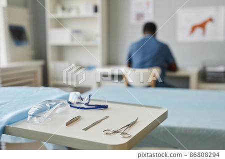 Workplace of surgeon with medical instruments on surgery table Workplace of surgeon with medical instruments on surgery table 86808294