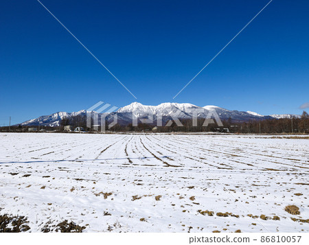 從小海線到長野縣南牧村的南八岳冬季風景 86810057