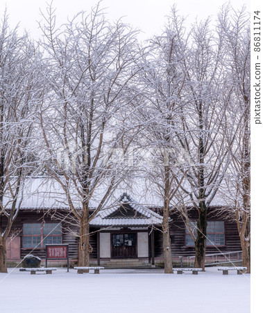 Snowscape of Ibaraki Prefectural History Museum, Mito City, Ibaraki Prefecture 86811174