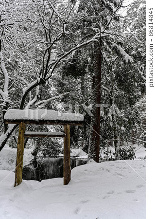 Snow scene of Heisenji Hakusan Shrine Snow scene of Heisenji Hakusan Shrine 86814845