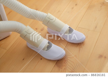 Shoe dryer Shoe dryer 86816181