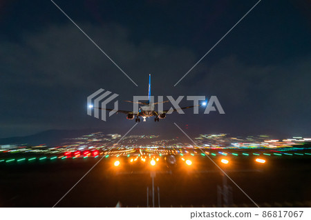 《Osaka Prefecture》 Aircraft / Osaka International Airport 86817067