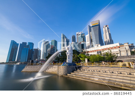 [Singapore] Merlion during the day 86819445