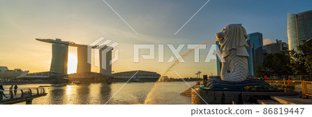 Dawn of Singapore and Merlion Panorama 86819447