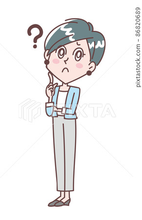 Young woman in doubt and worried 86820689