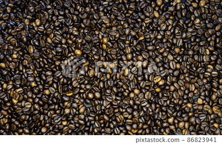 coffee beans background 86823941