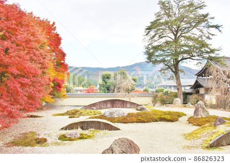 Jisso-in秋葉和花園 86826323