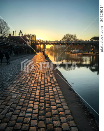 La Villette Basin in Paris La Villette Basin in Paris 86829014