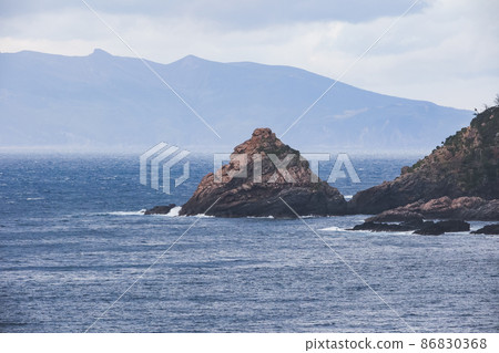Scenery where you can see the sea of Yakushima 86830368