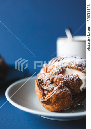 茶歇與酥皮奶油泡芙 86831168