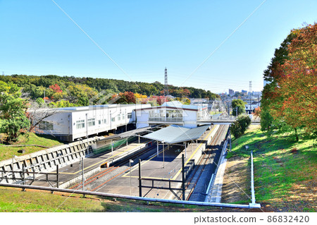 從西武園站附近看東村山（東京都東村山市） [2020.11] 86832420