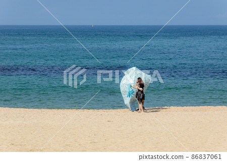 A couple of beaches 86837061