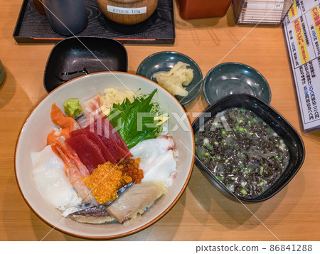 海鮮chirashi壽司 86841288