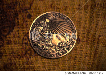 Leo coin 86847347