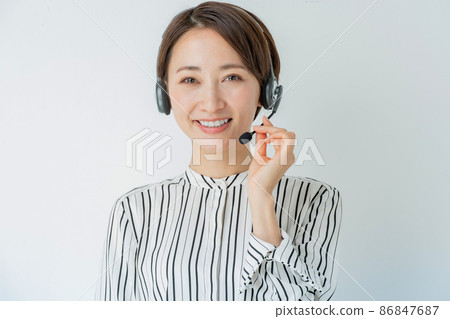 接線員耳機商務女性 86847687