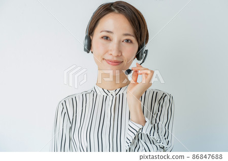 接線員耳機商務女性 86847688