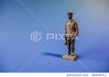 昭和時代學生銅像 86848012