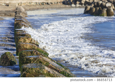 Hitachi City, Ibaraki Prefecture, the coast on the south side of Aise Konan 86858713