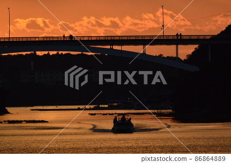 暮光之島大橋① 86864889