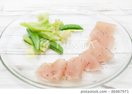Raw ham salad Raw ham salad 86867971