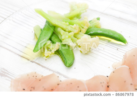 Raw ham salad 86867978