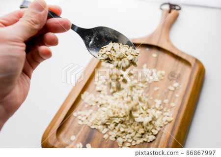 Oatmeal wooden plate 86867997
