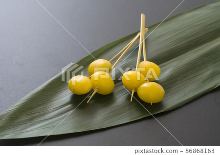 Ginkgo nuts Ginkgo nuts 86868163