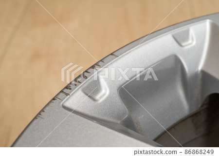 [Car] Wheel scratches 86868249