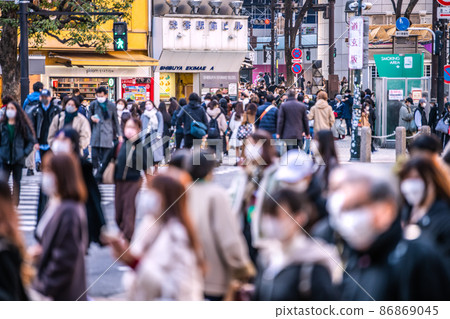Japan's Tokyo cityscape Over 4 million people Cumulative domestic infections, astonishing 1 million increase in 12 days ... 236 dead, record high ... = 15th, Shibuya Japan's Tokyo cityscape Over 4 million people Cumulative domestic infections, astonishing 1 million increase in 12 days ... 236 dead, record high ... = 15th, Shibuya 86869045