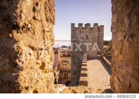 PORTUGAL LISBON ALFAMA CASTELO 86869128
