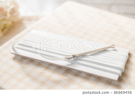 Rubber and rubber thread Rubber and rubber thread 86869456