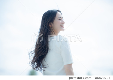 Hair care image outdoors Hair care image outdoors 86870795