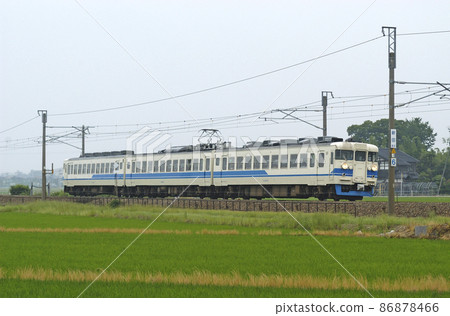 Hokuriku Main Line Mikawa-Kaga Kasama JR West 475 series A13 formation (Kanazawa) Hokuriku Main Line Mikawa-Kaga Kasama JR West 475 series A13 formation (Kanazawa) 86878466