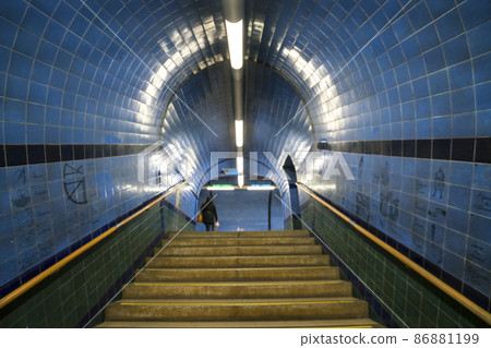 Lisbon underground station Lisbon underground station 86881199