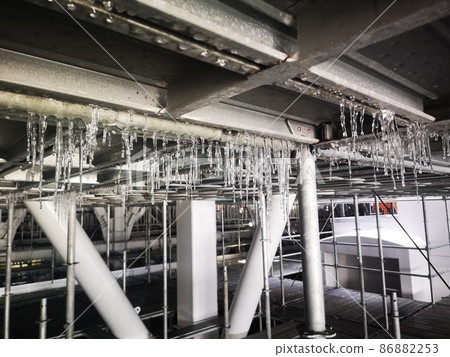 Snow country icicles 86882253