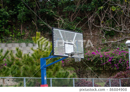 Park basketball goal Park basketball goal 86884908
