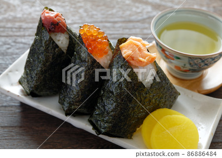 rice ball rice ball 86886484