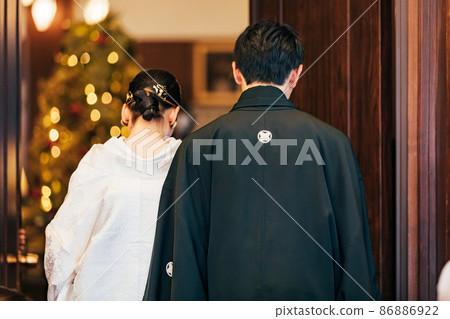 Wedding image: Admission of the bride and groom Wedding image: Admission of the bride and groom 86886922