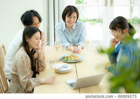 Party online drinking party 86889273