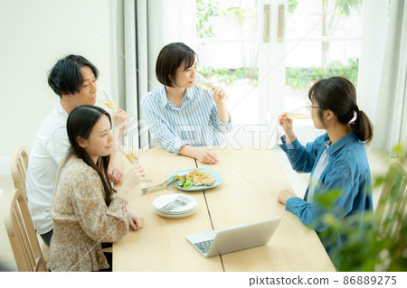 Party online drinking party 86889275