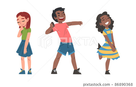Children demonstrating good manners and bad behavior set cartoon vector illustration 86890368